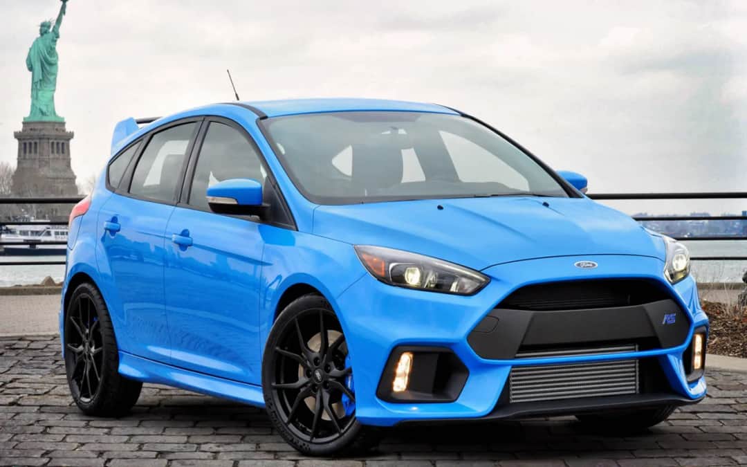 Ford Focus RS ile ma koni? Moc, osiągi i specyfikacja silnika 350 KM