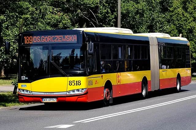 Ile koni mechanicznych ma autobus? Kluczowe informacje o mocach silników