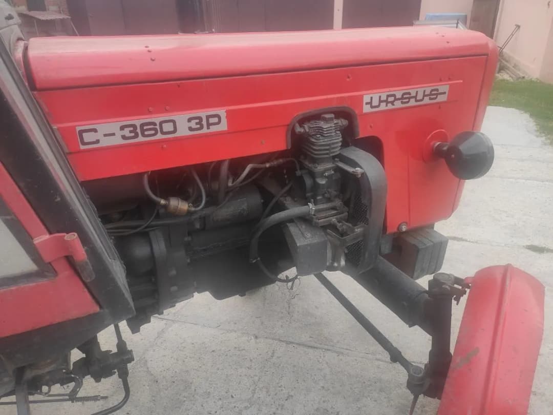 Ile koni ma Ursus C-360-3P? Poznaj moc silnika i jego zalety.