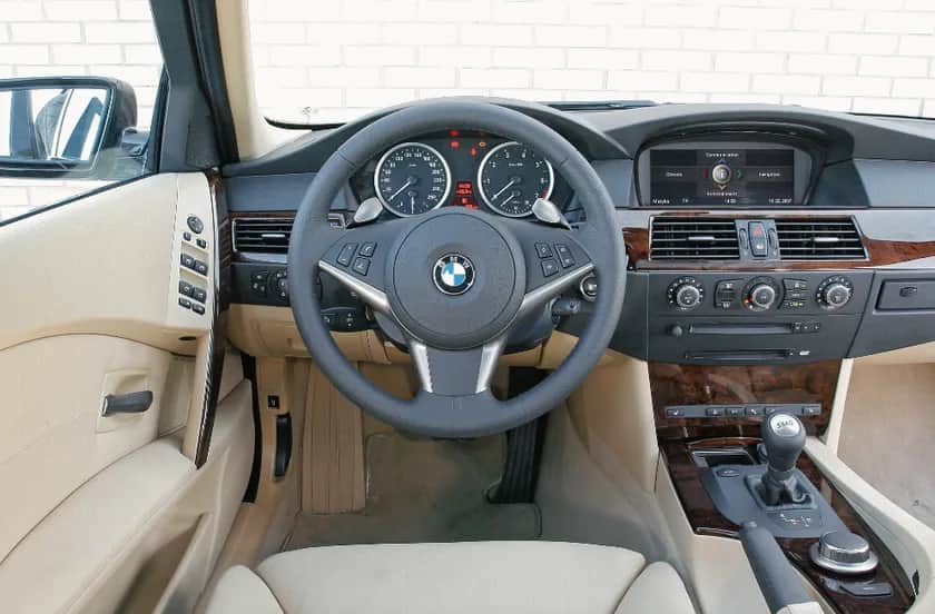 BMW E60 czy Audi A6 C6 - który model jest lepszym wyborem?