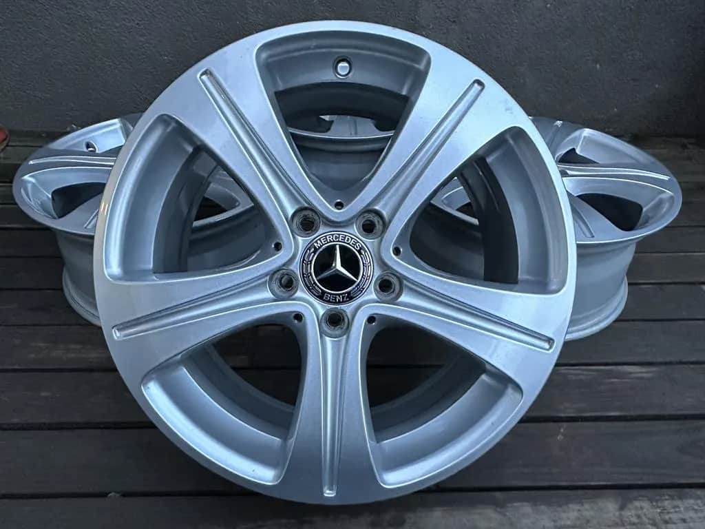 Jakie felgi do Mercedesa W211 wybrać, by uniknąć błędów?